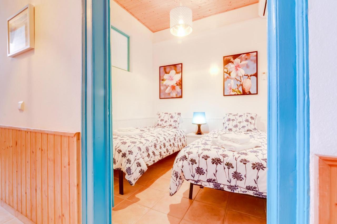 Trem - Located In Old City - Фаро Екстериор снимка